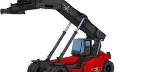 45 Ton Reach Stacker