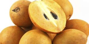 Farm Fresh Chikoo (Sapota)