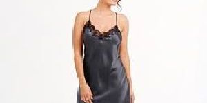 Ladies Short Nighty