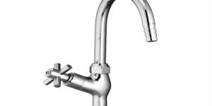 KCS Brass Lab Cock One Way - Surgical