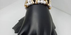 Black Crystal Pearl Bracelets