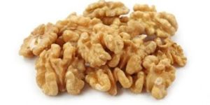 Walnut Kernels