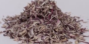Red Onion Kibbled
