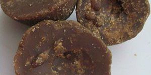 Plam Jaggery