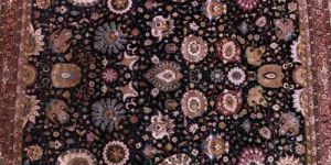 Hand Knotted Woolen Carpet