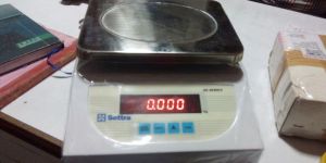 Electronic Weighing Machine
