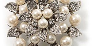 Artificial Brooch