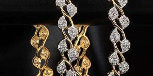 Padmawati Fashion House Gold Plated American Diamond Beatuiful Bangles