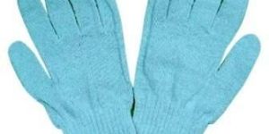 Knitted Gloves