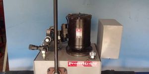 Multi Power Packs with Dowty Hand Pumps