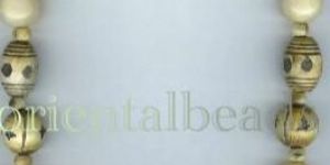 Ladies Fashionable Bone Beaded Necklace