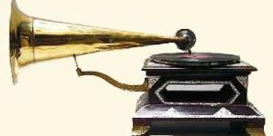 Long Horn Gramophone