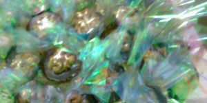 WALNUT  CHOCOLATE BOUQUET