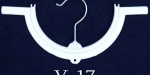 Plastic Garment Hanger (v-17)