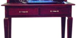 Little Artistic Computer Table