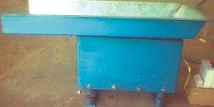 Vibrating Feeder