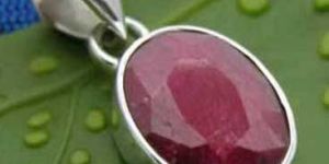 Item Code - LS-225 Ladies Silver Pendant