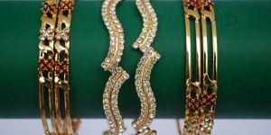 Gold Bangle Set