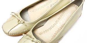 Ladies Leather Shoes