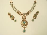 Antique Gold Jewellery