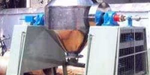 Double Cone Blender