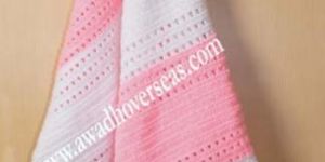 Woollen Crochet Throw AO-TH-1002