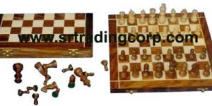 Wooden Chess Set  01