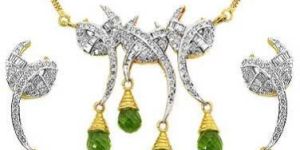 Peridot Diamond Pendant Set
