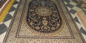 Hand Knotted Carpet