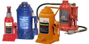 Integral Gravity Return Hydraulic Jack