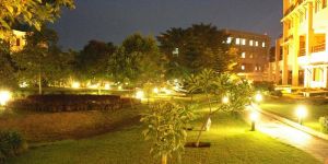 Solar Garden Light System