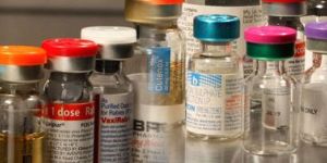 SEMI AUTOMATIC ROTARY BOTTLE WASHING MACHINE