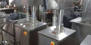 Semi Automatic Screw Capping Machine