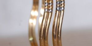 Bangles 2l 18 (j-30) Kanas (rp)