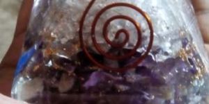 Crystal-Amethyst Orgonite Pyramid