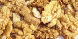 Walnut Kernels