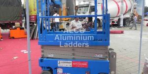 Scissor Lift Work Platform DC Operated