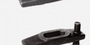 FORGED STRAP CLAMP WITH TAPPED END