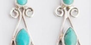 Ladies Turquoise Beaded Earrings