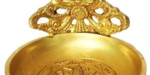 Deepak Made in Brass Metal with Religious Giure of Goddess Laxmi Ji