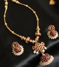 Antique Fashion Jewellery