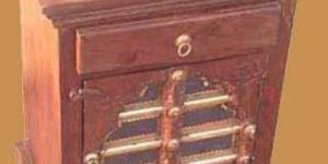Brown Rectangular Sheesham Wooden Bedside Cabinet