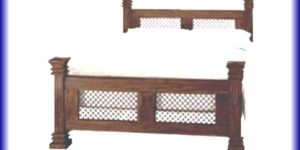 Plain Rose Wood Brown Wooden Bed