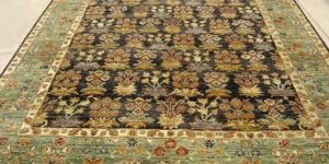 Elegant Woolen Handcrafted Floor Carpet