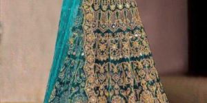 Designer Lehengas