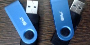 32gb USB Drives