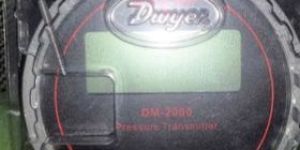 Dwyer DM-2002-LCD Differential Pressure Transmitter