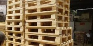 Heat Treated Wooden Pallet