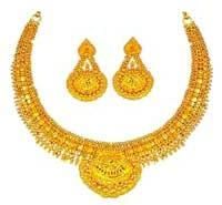 Gold Necklace Set