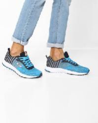 Sports Footwear